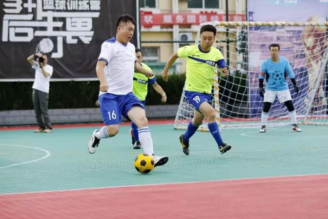 那不勒斯积极寻求引入巴迪亚希勒